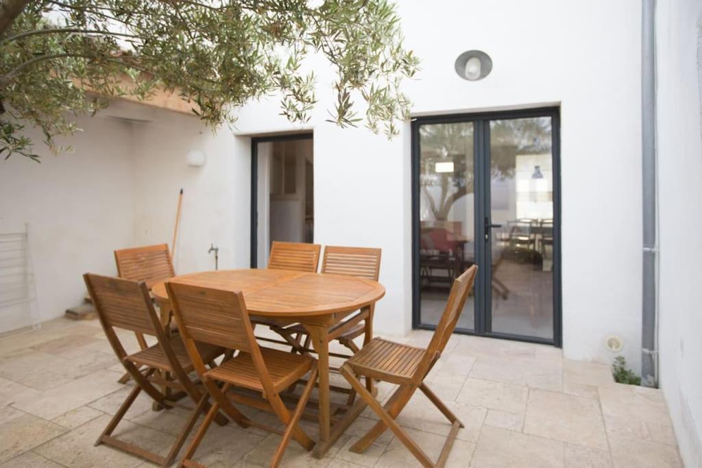 Les Maisons De L'Olivette 라쿠르드쉬르메르 외부 사진